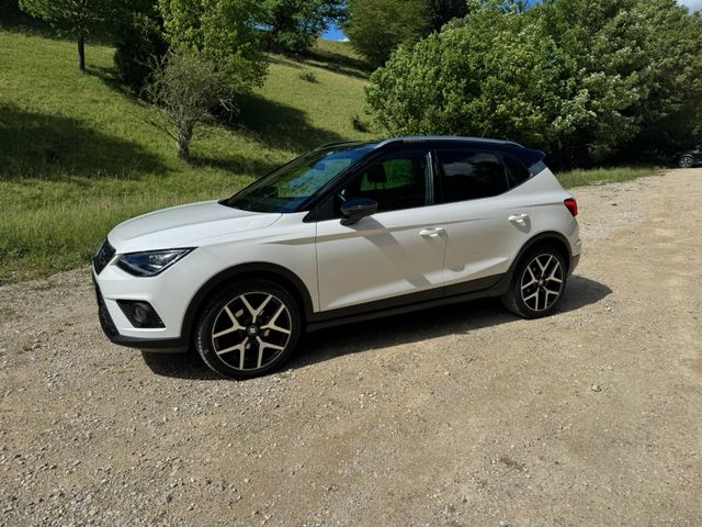 SEAT Arona FR 1.5 TSI Start&amp;Stop 110kW 6-Gang