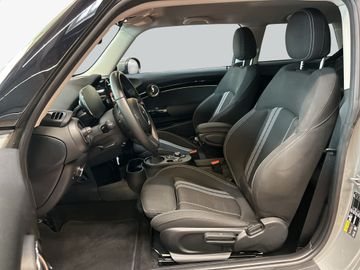 MINI Cooper SE - 11