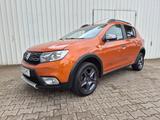 Dacia Sandero II Stepway Celebration, NAVI, TEMPOMAT - Dacia Sandero Celebration mit Benzin-Antrieb