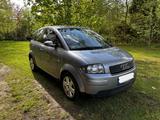 Audi A2 1.4 aus 2. Hand - Audi A2 mit Benzin-Antrieb: Kleinwagen