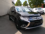 Mitsubishi Outlander Edition 100+ 4WD 360°Kamera Leder AHK - Mitsubishi: L100