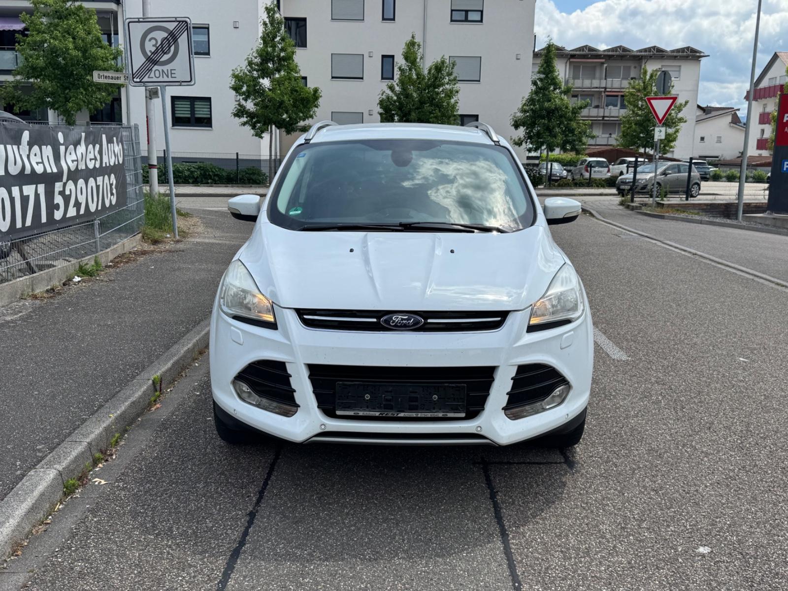 Ford Kuga Titanium TÜV NEU / 1-Hand