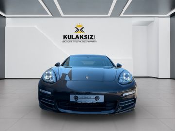 Porsche Panamera - 8