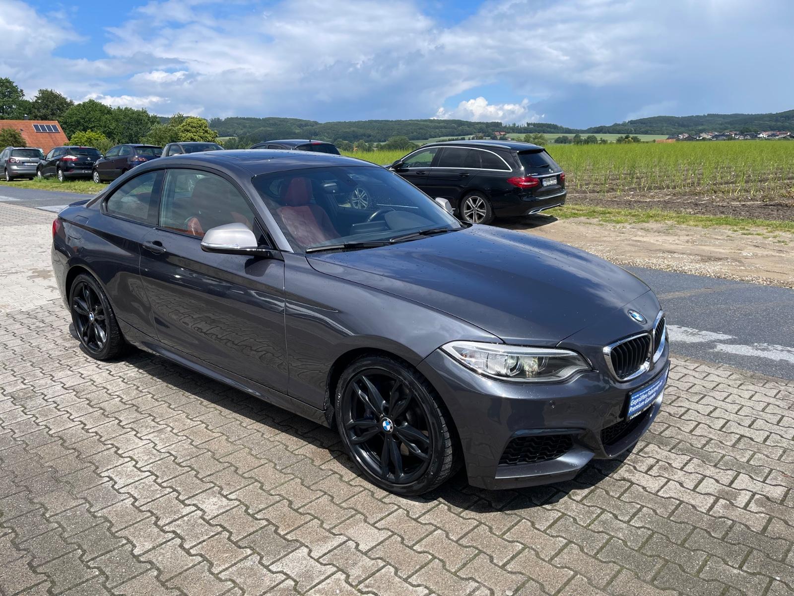 BMW M235 x drive