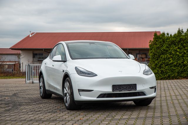 Tesla Model Y Long Range Dual Motor AWD