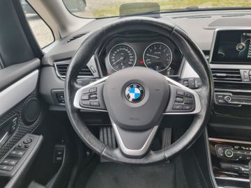 BMW 225 Active Tourer - 9