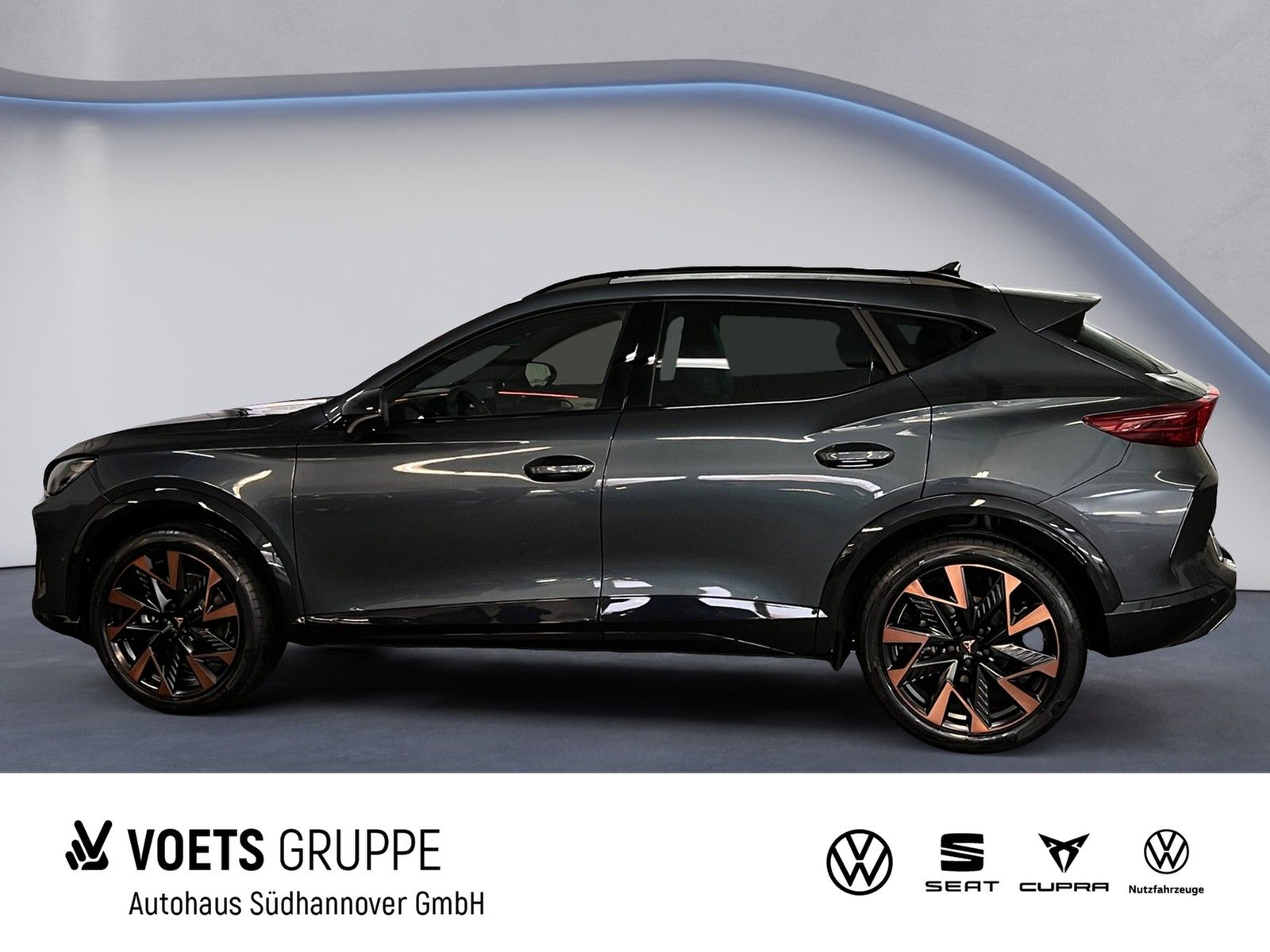 Cupra Formentor 1.5 eTSI 150 PS AHK MATRIX NAVI FAHRAS imagem 2