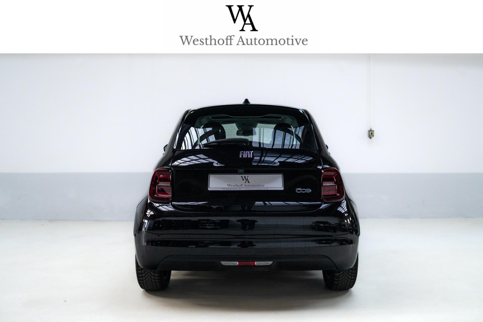 Fiat 500e Icon Skydome LED 360' CarPlay Totwinkel 17"