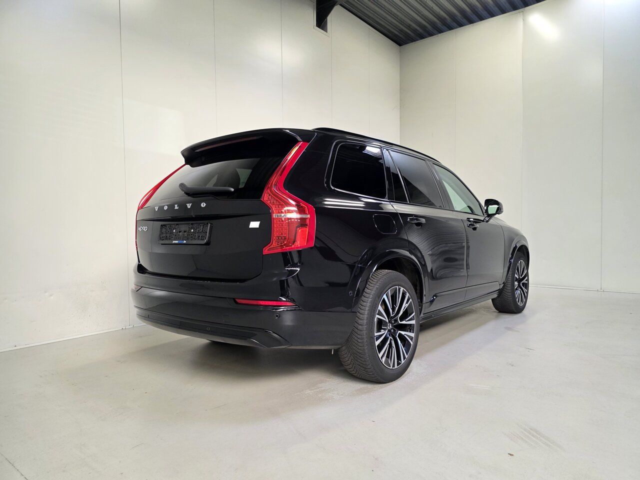 Volvo XC90 T8 Recharge PlugIn Ultra Dark - 7 Pl - Tops imagem 3