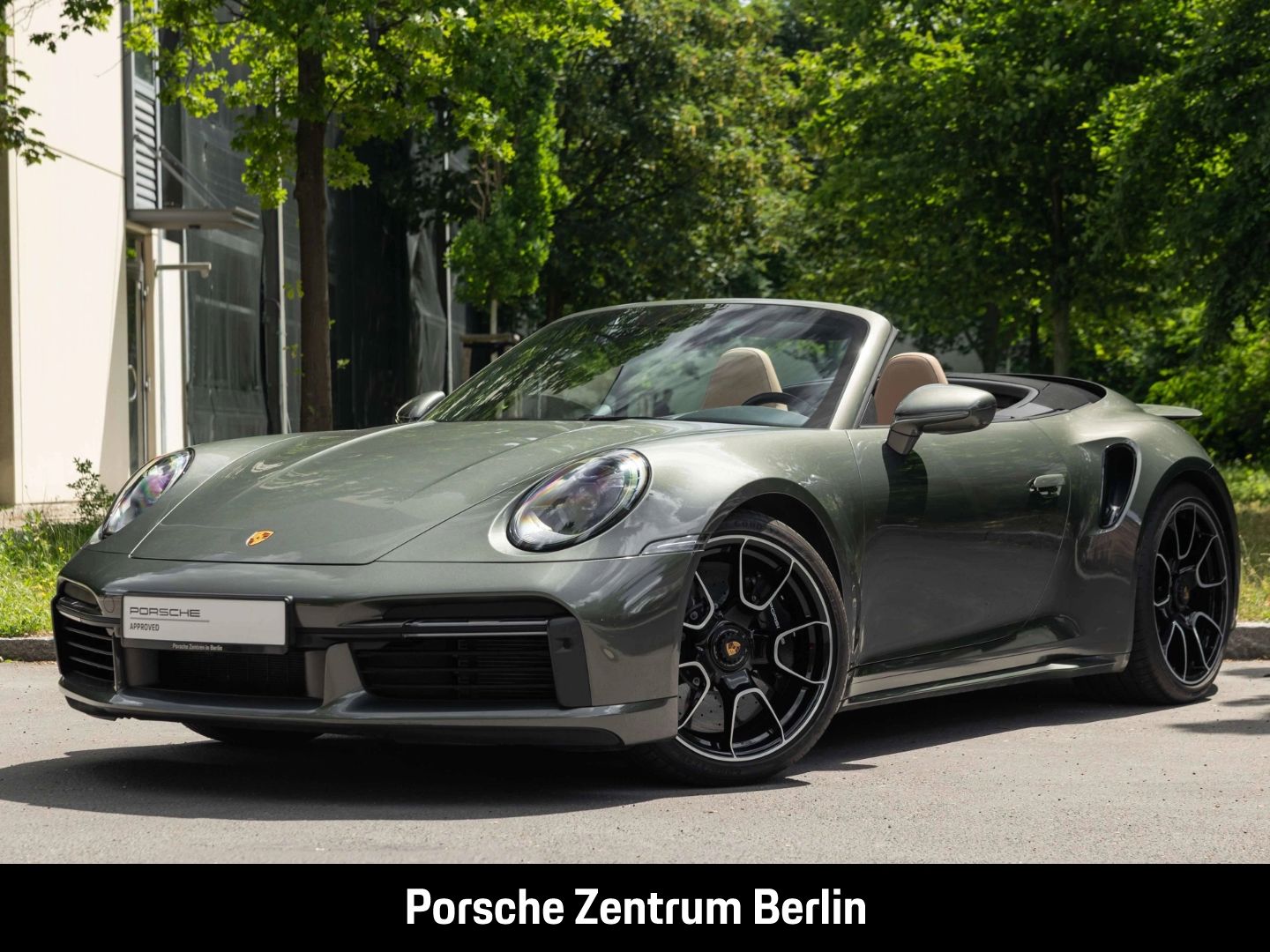 PORSCHE 992 911 Turbo S Cabriolet Burmester PCCB 21-Zoll