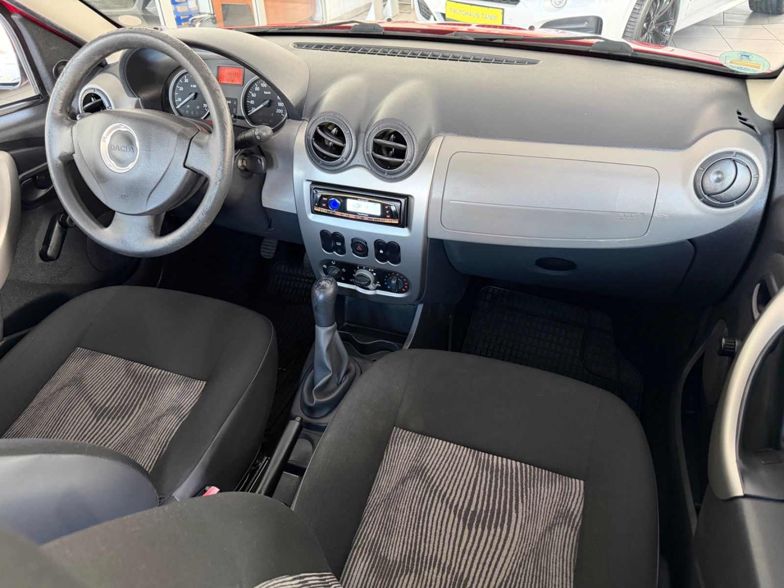 Fahrzeugabbildung Dacia Sandero Ambiance