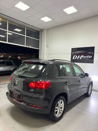 Volkswagen Tiguan - 9