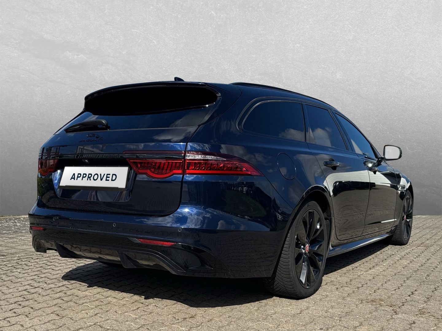 Jaguar XF Sportbrake R-Dynamic Black AWD,WinterP. Fahra imagem 2