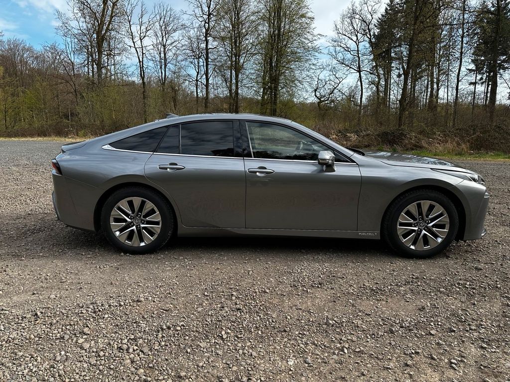 Image of Toyota Mirai