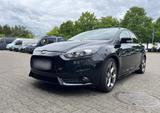 Ford Focus 2,0 EcoBoost ST *NeueBremsen*Vorne&Hinten  - Ford Focus mit Benzin-Antrieb: Limousine, 2.0