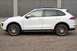 Porsche Cayenne S, Bose, 18-Wege, Standh., LED-Licht - Porsche Cayenne von privat