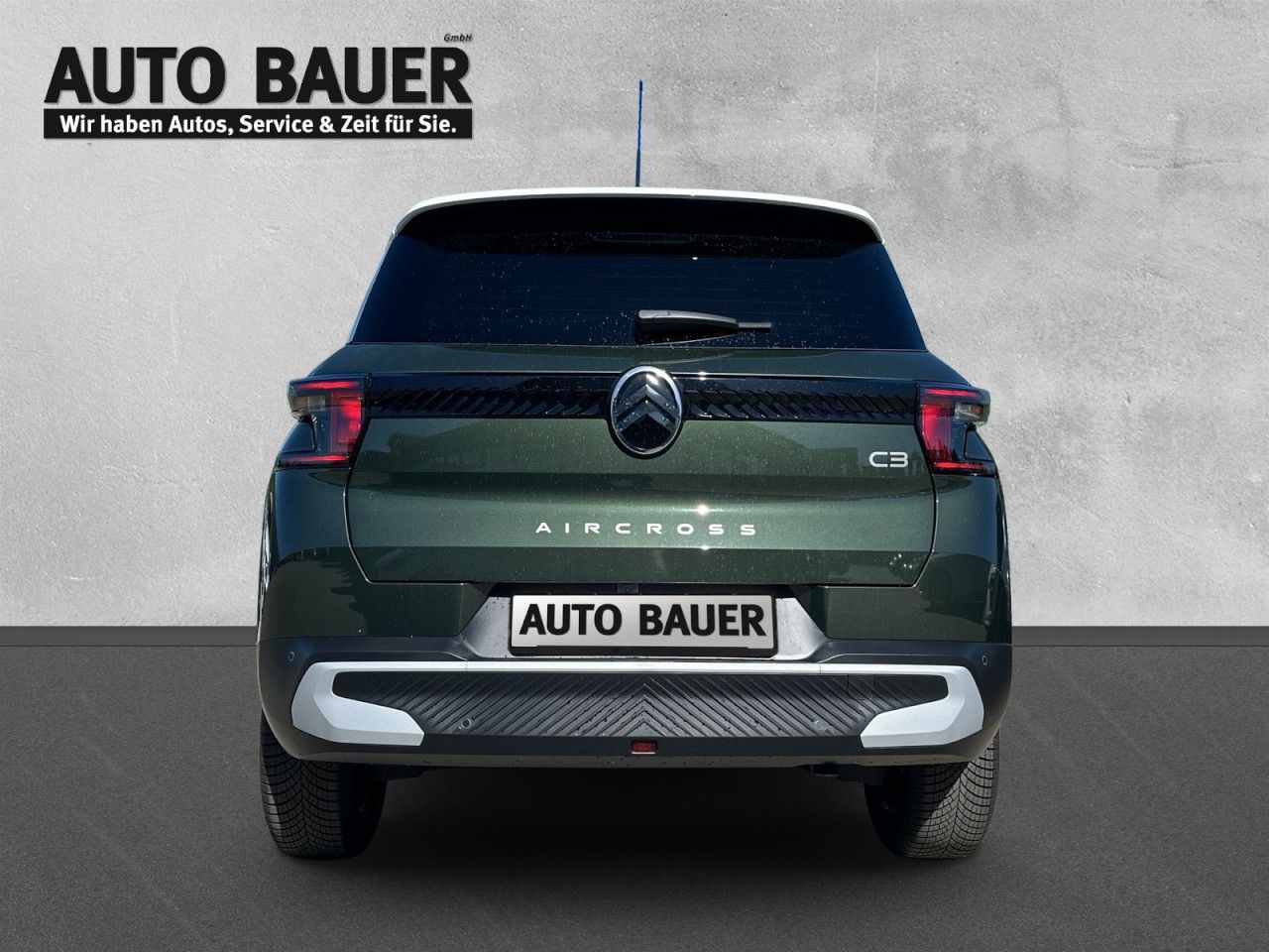 Fahrzeugabbildung Citroën C3 Aircross Turbo 100 PLUS - mit KI generiert/bearbeitet