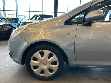 Opel Corsa D Edition *Automatik*TÜV*