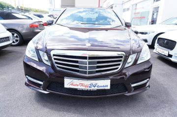 Mercedes E 300 - 2