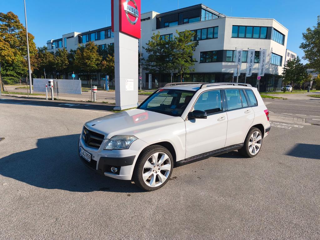 Mercedes-Benz GLK 320