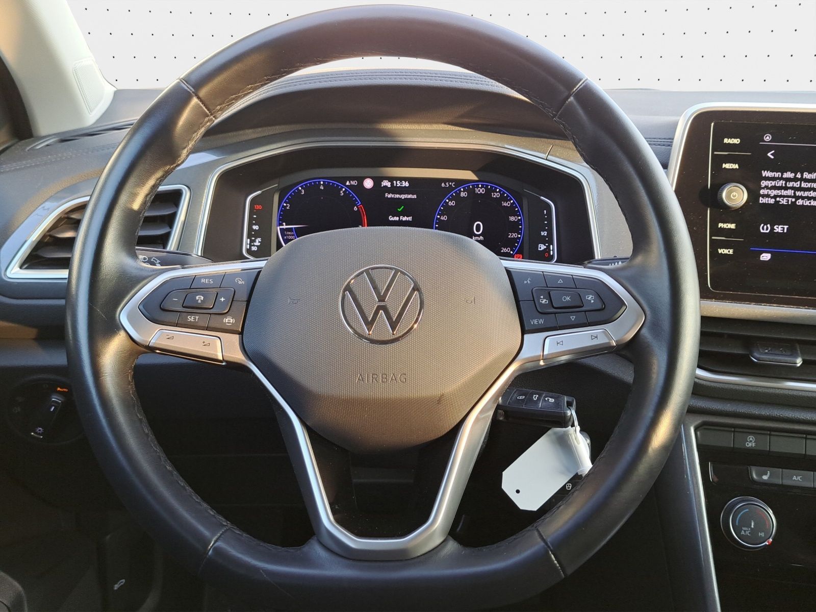 Volkswagen T-Roc - Bild 8