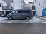 Volkswagen Vw T5 Multivan 2.5 - Volkswagen T5 Multivan in Frankfurt (Main)