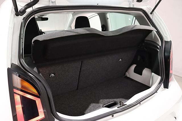 Up! MOVE 1.0 L 65 PS USB ZV FREISP. Winterräder