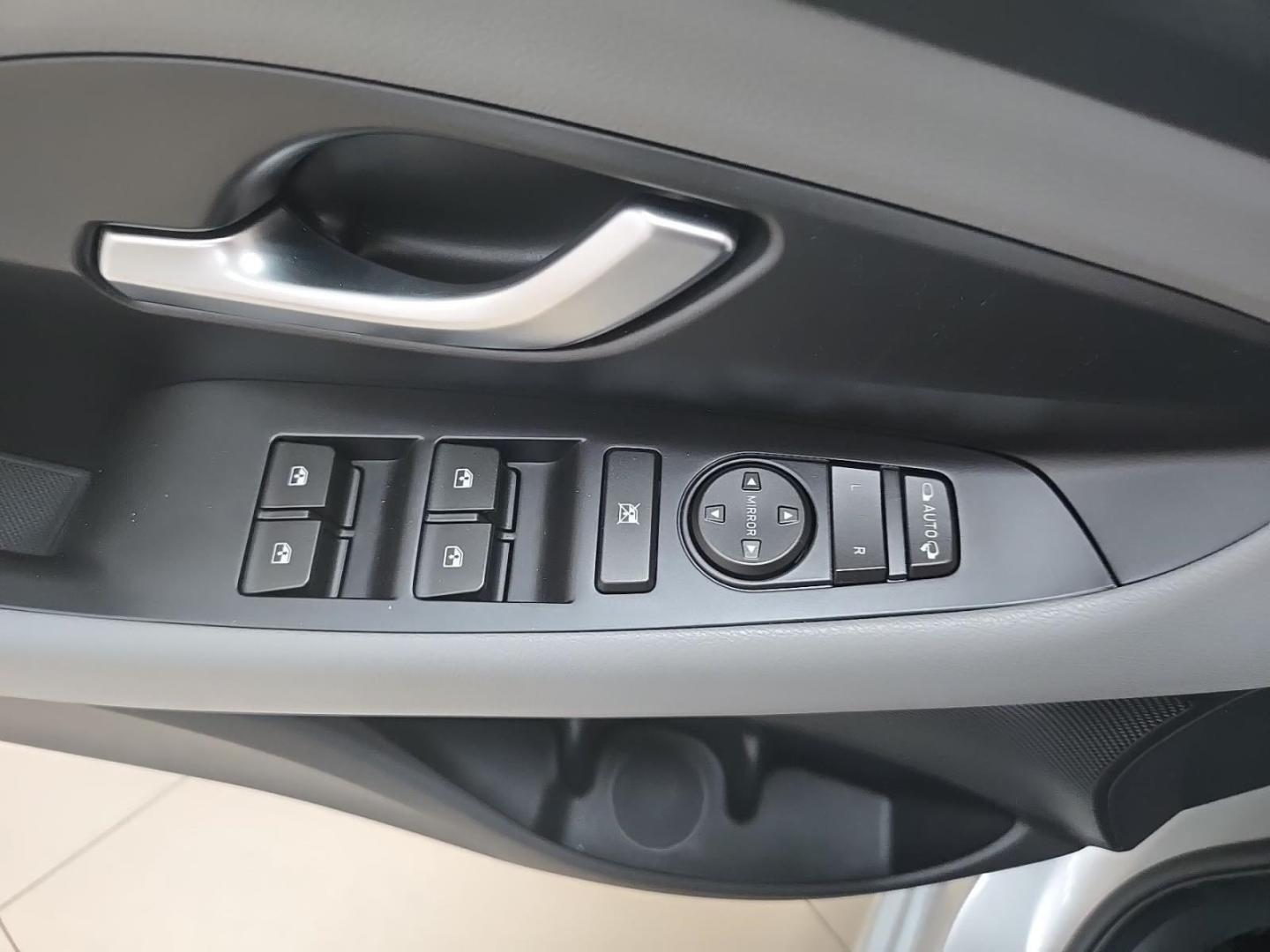 Hyundai i30 Trend AUTOMATIK +EINPARKHILFE+KLIMA