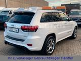 Jeep GRAND CHEROKEE 6.4 V8 HEMI SRT PANORAMA|AHK|H&K - Jeep Grand Cherokee mit Benzin-Antrieb: Geländewagen