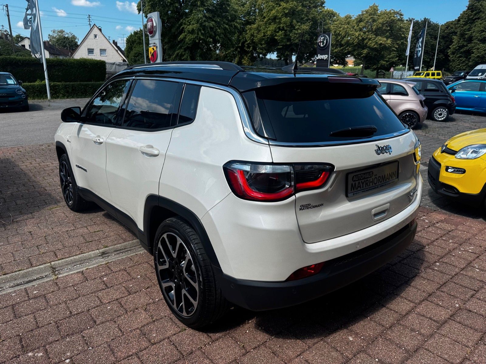 Fahrzeugabbildung Jeep Compass 1.4 Limited NAVI BEATS KAMERA ACC