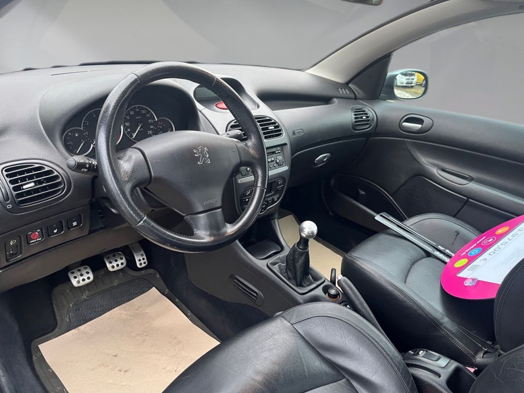 Peugeot 206 CC 135 – Bild 11