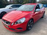 Volvo V60 Kombi R-Design - gebrauchte Volvo V60 aus dem Jahr 2013