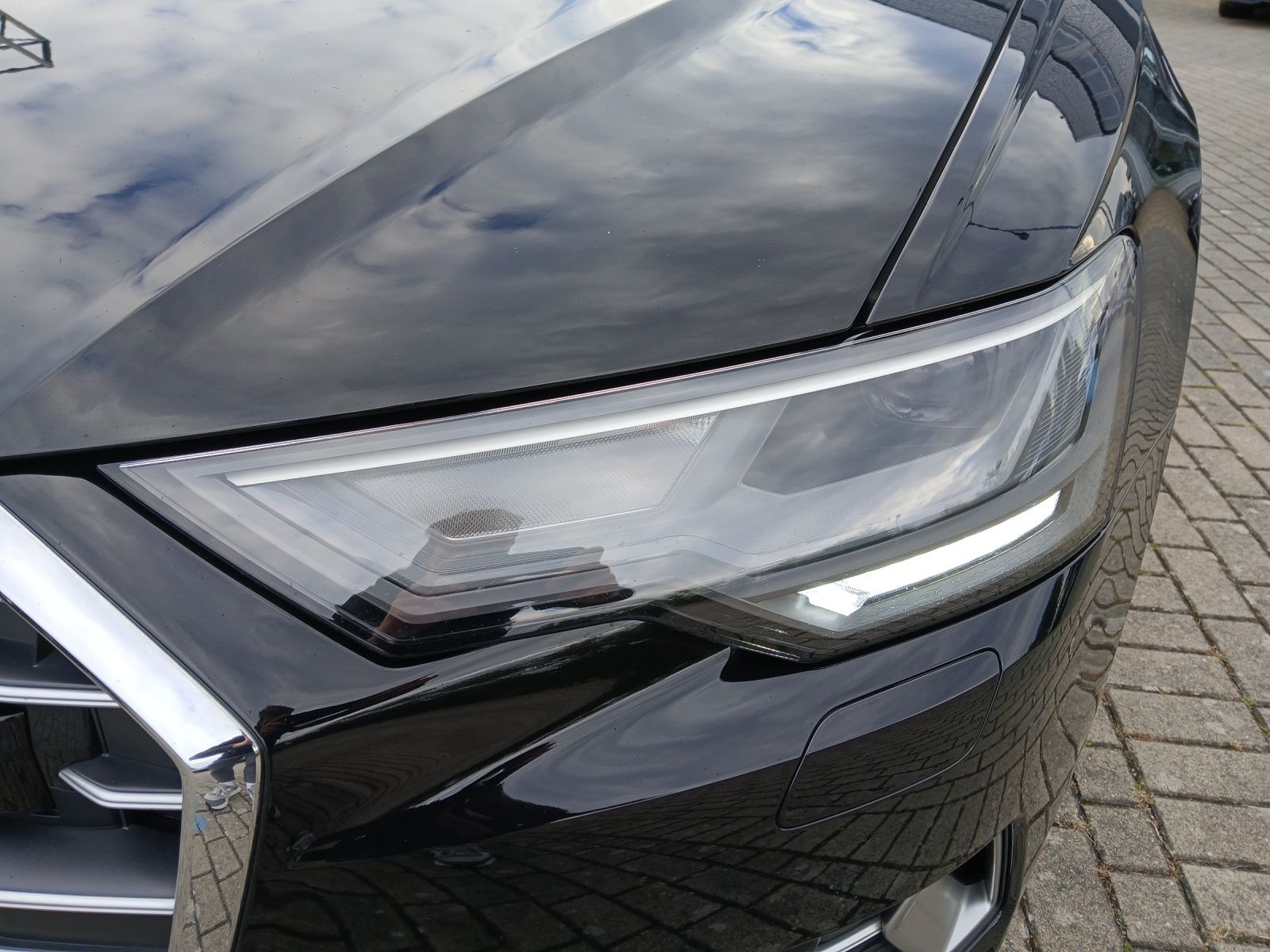 Fahrzeugabbildung Audi A6 Avant 40 TDI Sport quattro S-tronic LED Navi