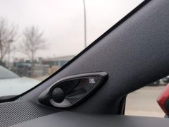 TOYOTA Corolla 2.0 Hybrid Lounge~HuD~JBL~Leder