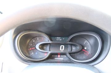 Renault Trafic - 10
