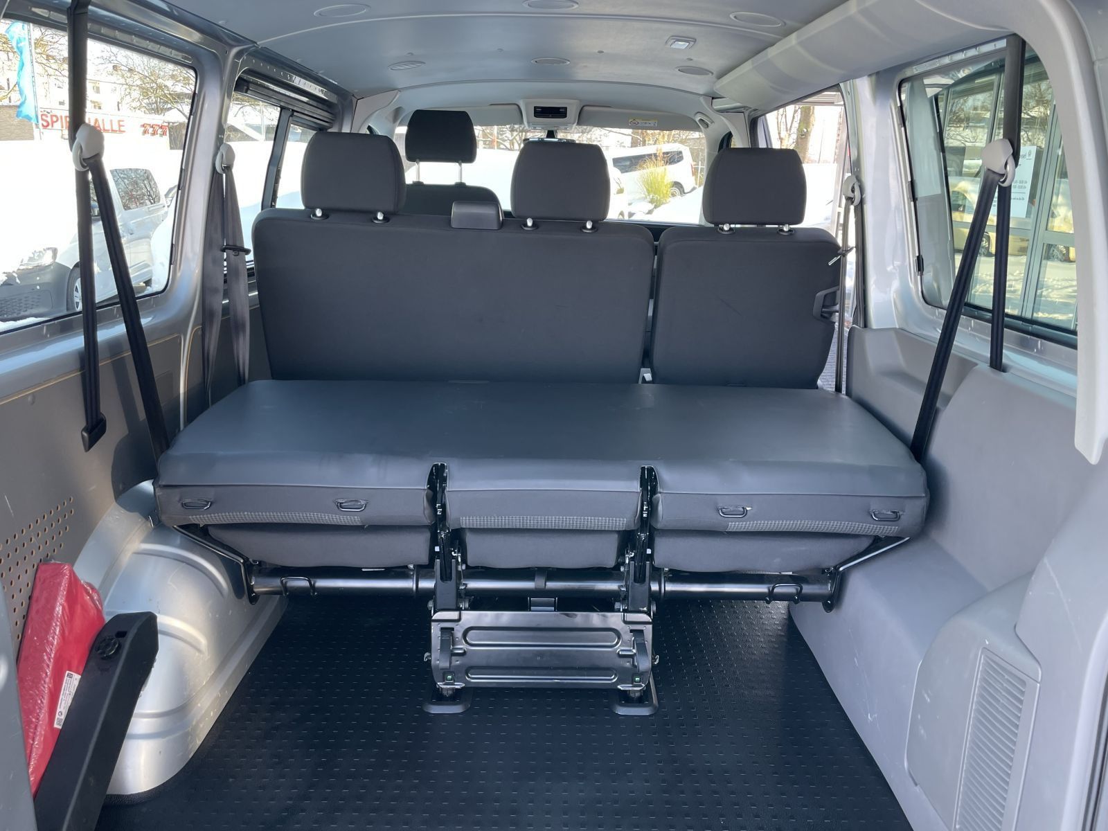 Volkswagen T6 Kombi - Bild 10