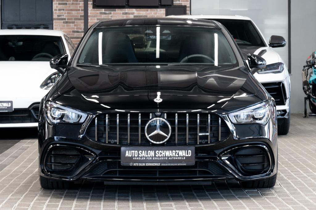 Mercedes-Benz CLA 45 AMG