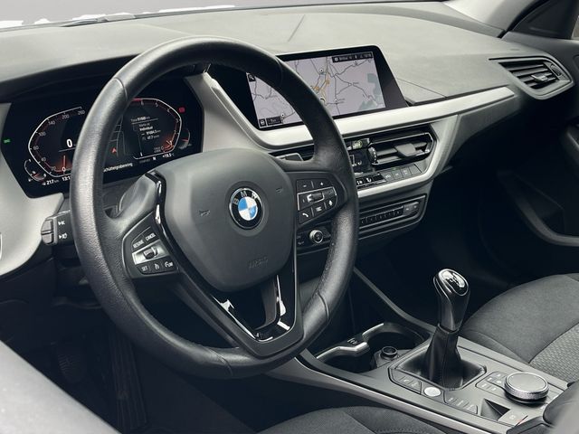 Foto Nummer 7: BMW 118i