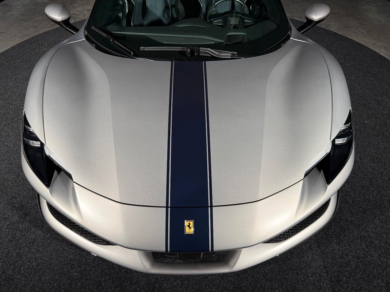 Fahrzeugabbildung Ferrari 296 GTB + Assetto Fiorano + Atelier + Allum. Opa