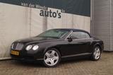 Bentley Continental GTC 6.0 W12 560pk -LEER-NAVI-ECC-PDC - mit Benzin-Antrieb: Vollleder, mit Navigationssystem, Cabrio, mit Klimaautomatik