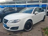 Seat Exeo ST Style |Klimaautomatik|Sitzheizung|8 Fach - SEAT Exeo Style mit Benzin-Antrieb