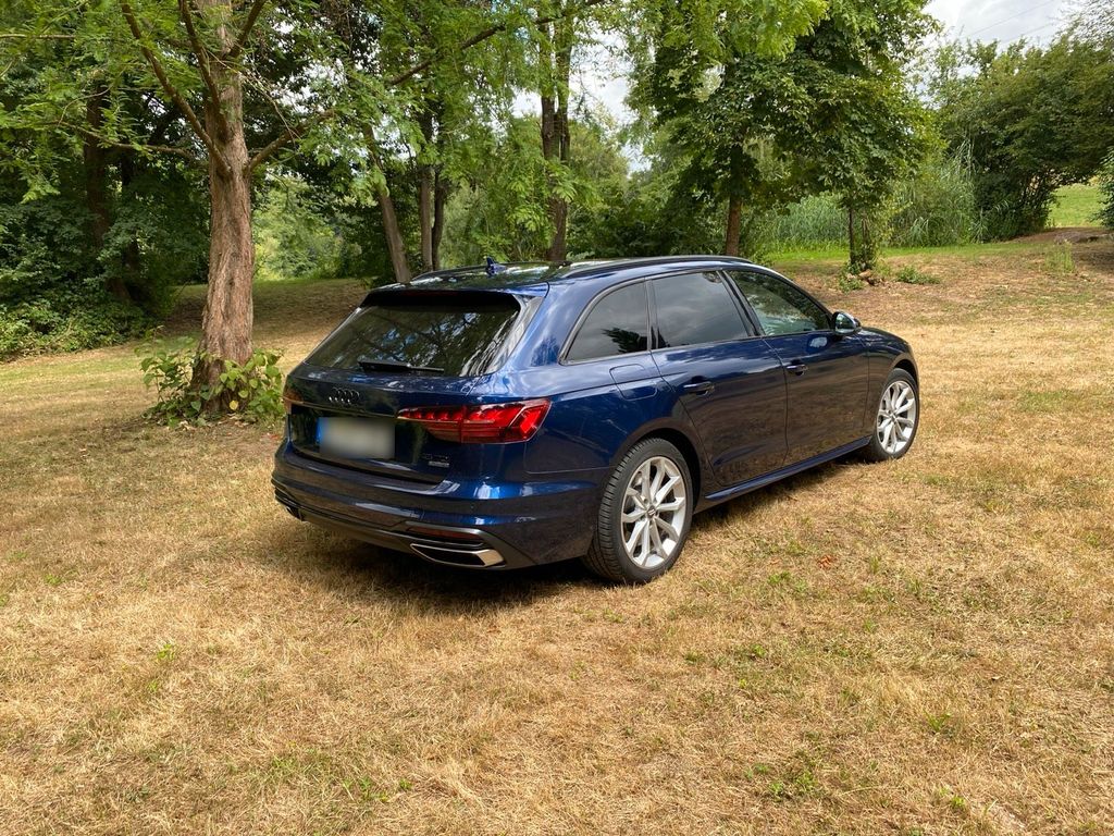 Image of Audi A4
