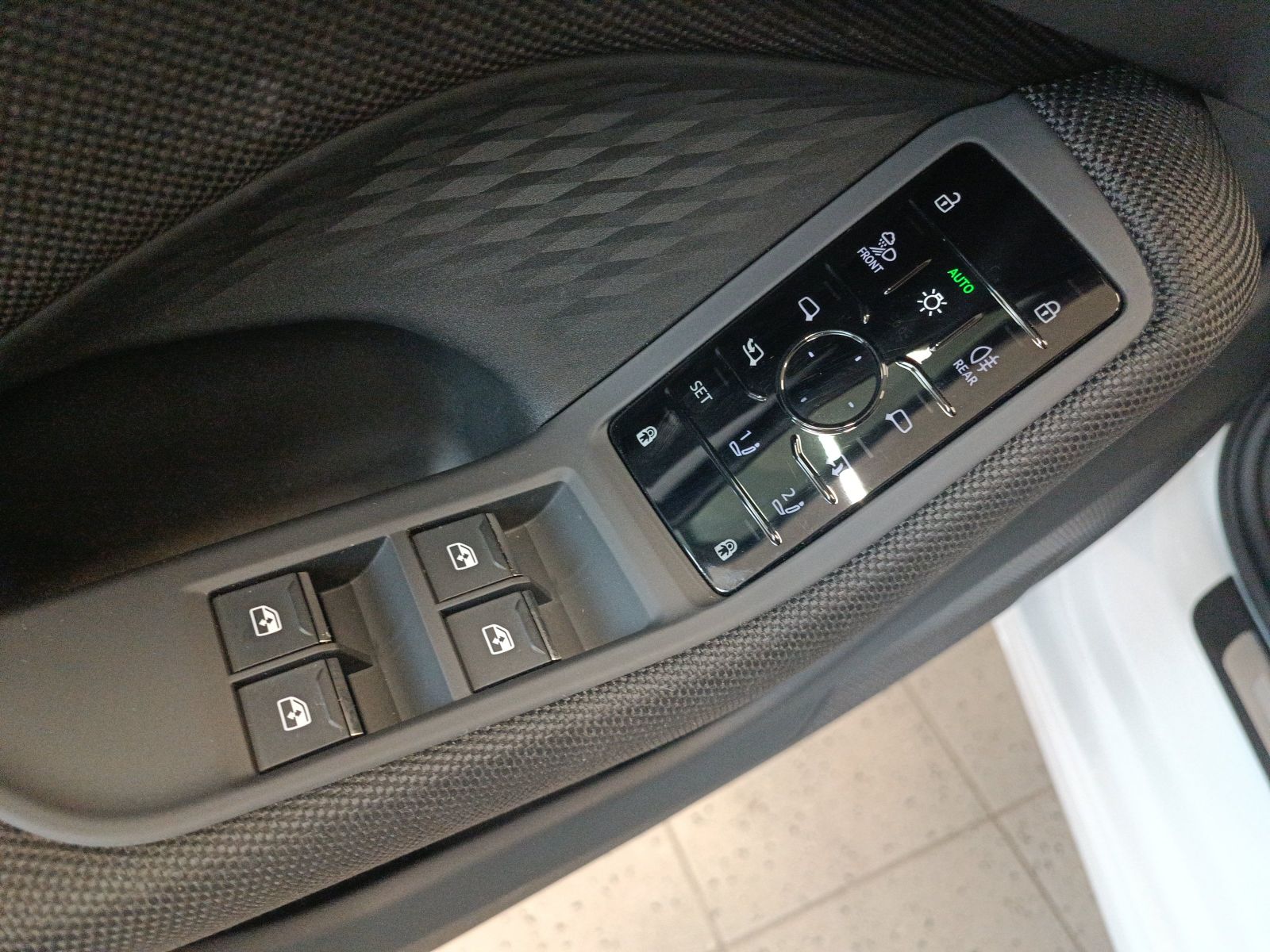 Audi A6 - Bild 16