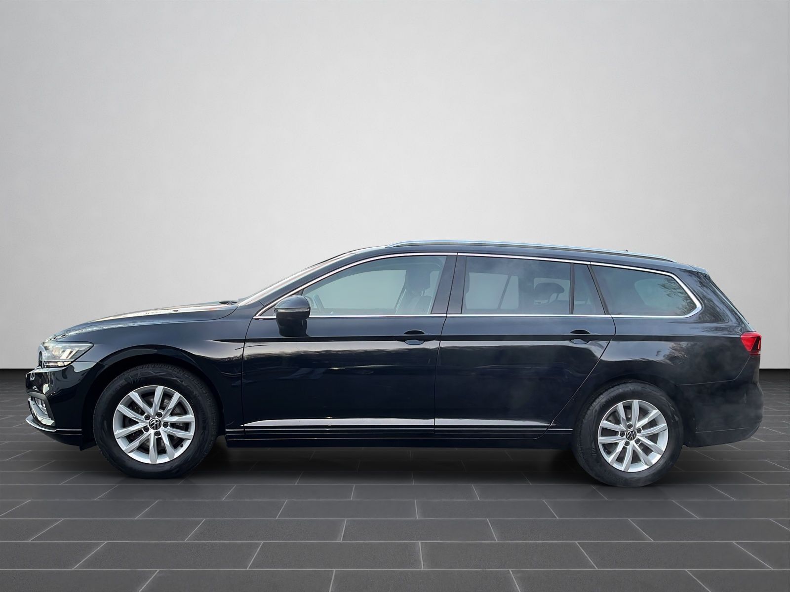 Volkswagen Passat Variant - Bild 8