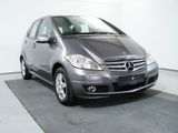 Mercedes-Benz A 170 Avantgarde AUTOM+NAVI+SITZH+TEMP+PDC - Mercedes-Benz A-Class aus 2009