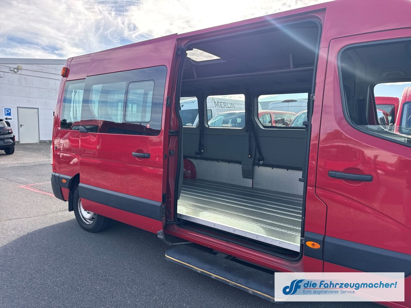 Fahrzeugabbildung Opel Movano PDC BT el.SP ABS *8090 *EXPORT