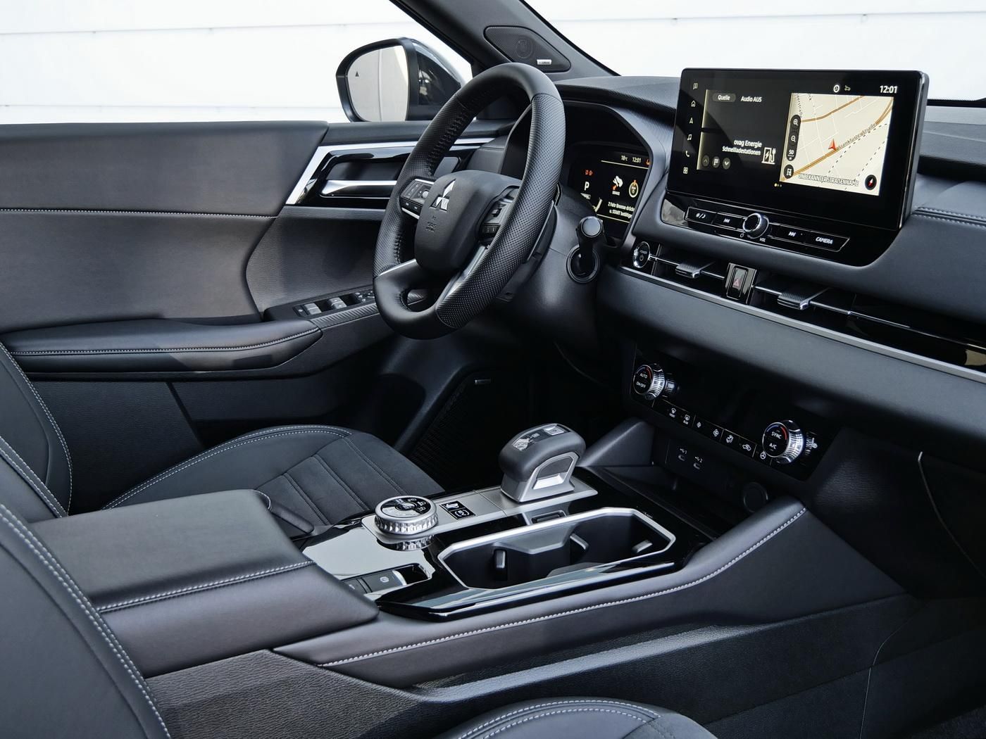 Mitsubishi Outlander 2.4 Plug-in Hybrid Select | ALLRAD | imagem 3