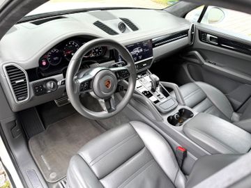 Porsche Cayenne - 10