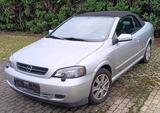 Opel Astra Cabrio 2.2 - - Opel Astra mit Benzin-Antrieb: Cabrio, Automatik