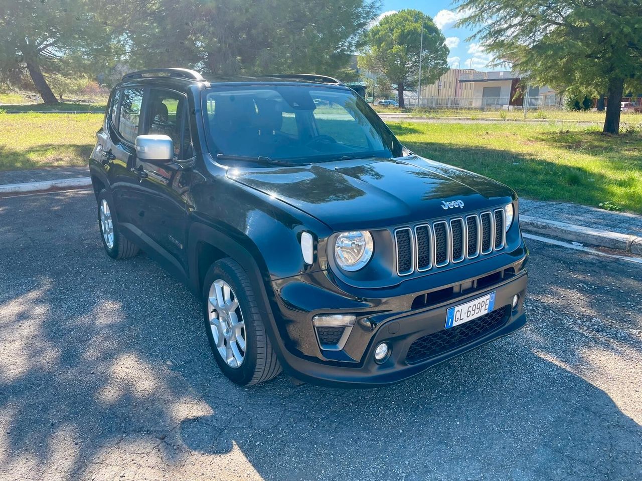 Jeep Renegade 1.6 Mjt 130 CV Limited imagem 2